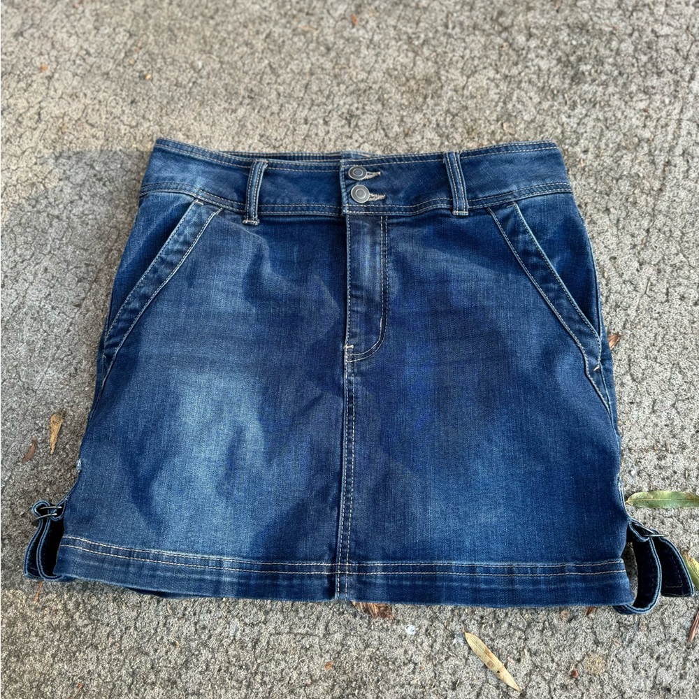 Blue denim SO mini skirt with pockets Size 7 #miniskirt